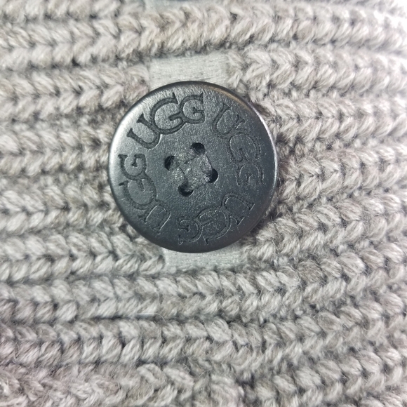 Ugg Classic Cardy 1016555 gray knit sweater boots - Picture 8 of 12